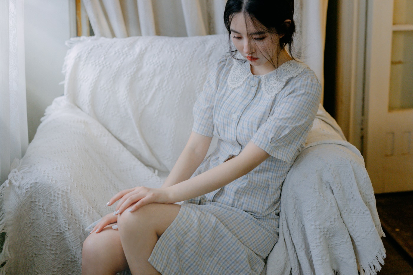 [YITUYU艺图语] 2022.06.24 格子梦见 幽灵胡子 [23P/427MB]