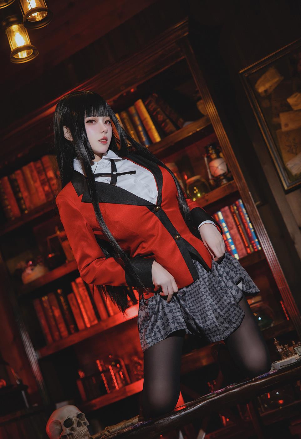 凛子酱  蛇喰梦子[9P/51MB]