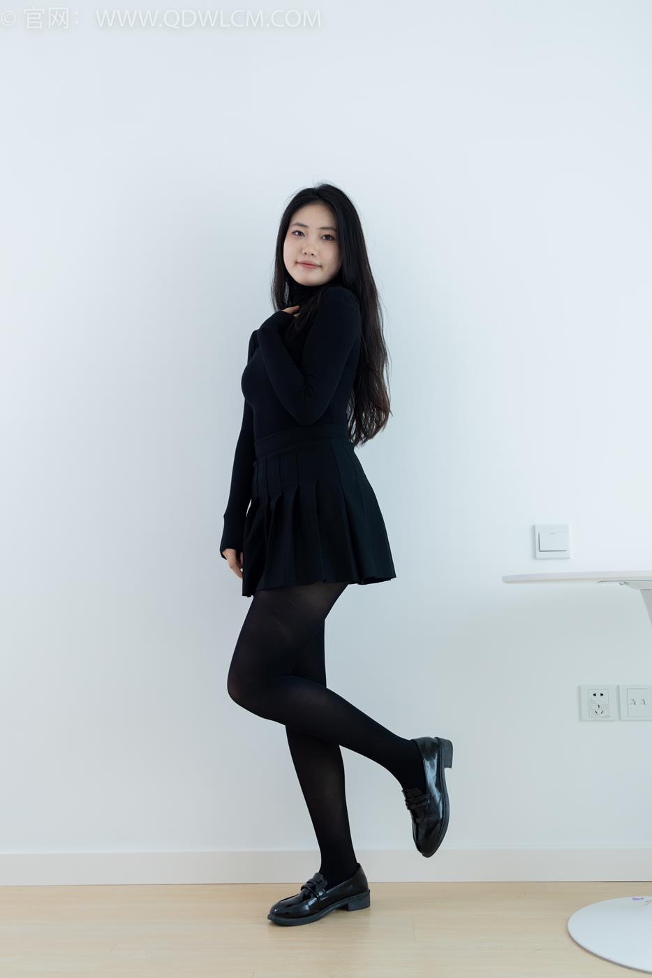 物恋传媒 NO.1667 香香-更好的自己[159P/1V/3.51GB]