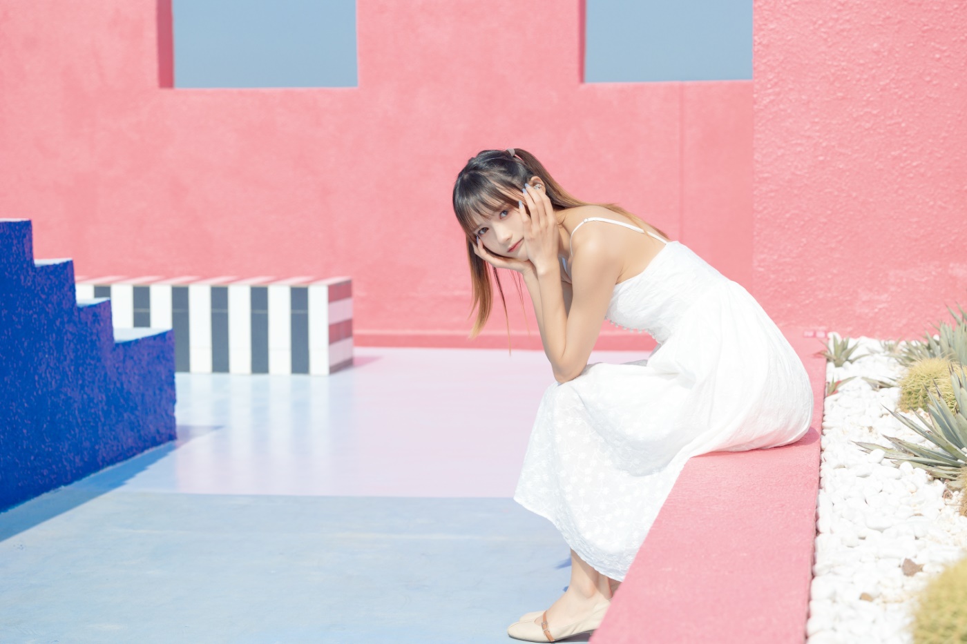 [YITUYU艺图语] 2022.06.24 彩色迷宫 兔子Zzz不吃胡萝卜 [32P/333MB]