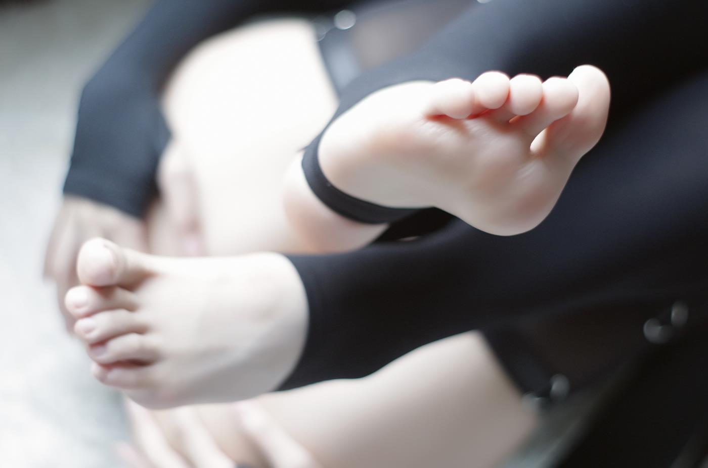 曉美媽 - 足。[28P/168MB]