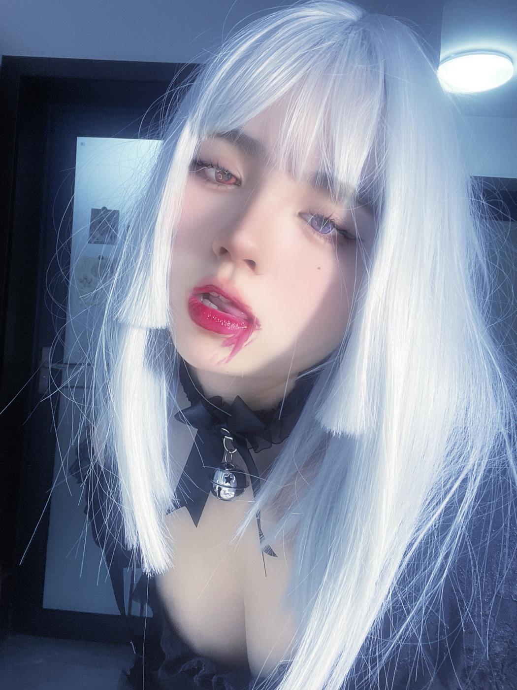 葱油饼 - 异瞳魅魔[14P/21MB]