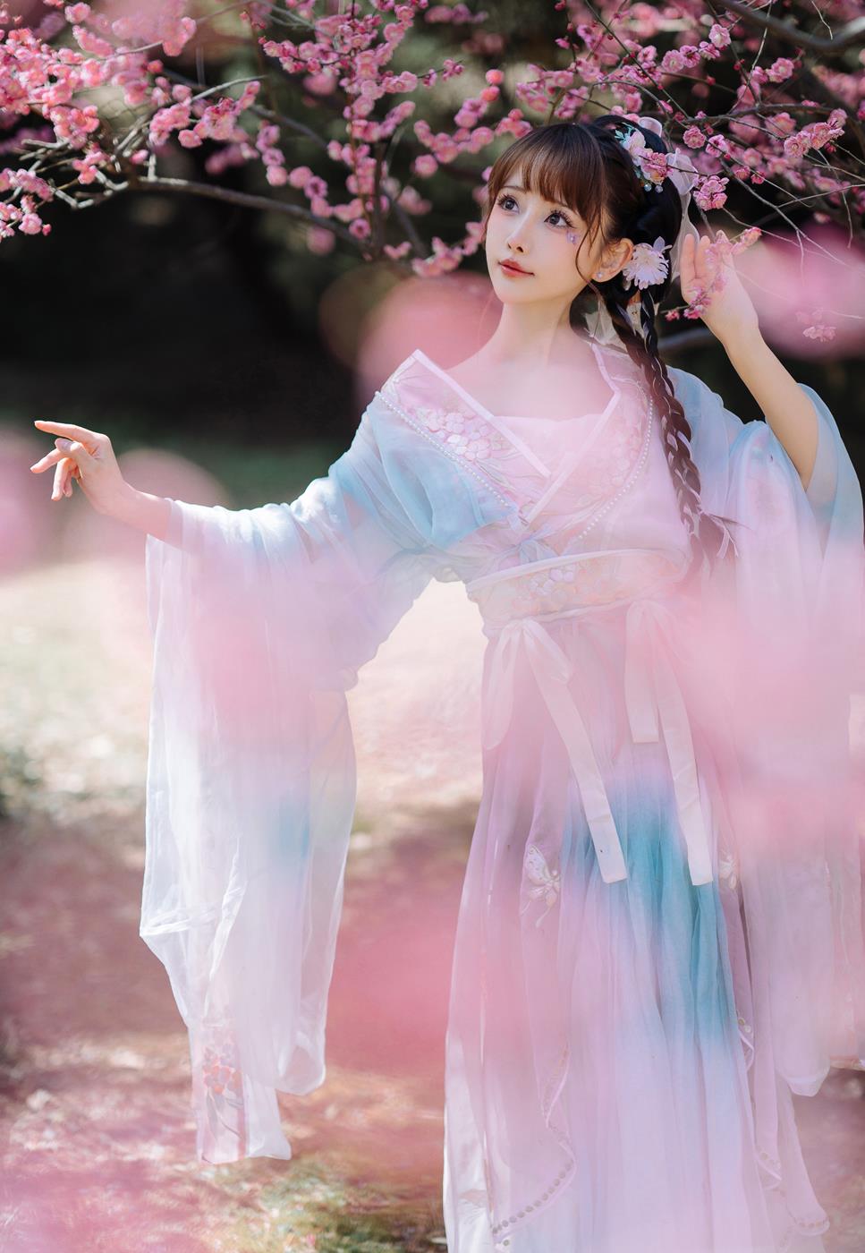 紫氯氯 - 二月梅花[18P/81MB]