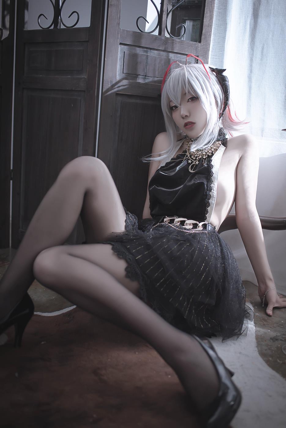 切切celia - 明日方舟 W 礼服[20P/129MB]