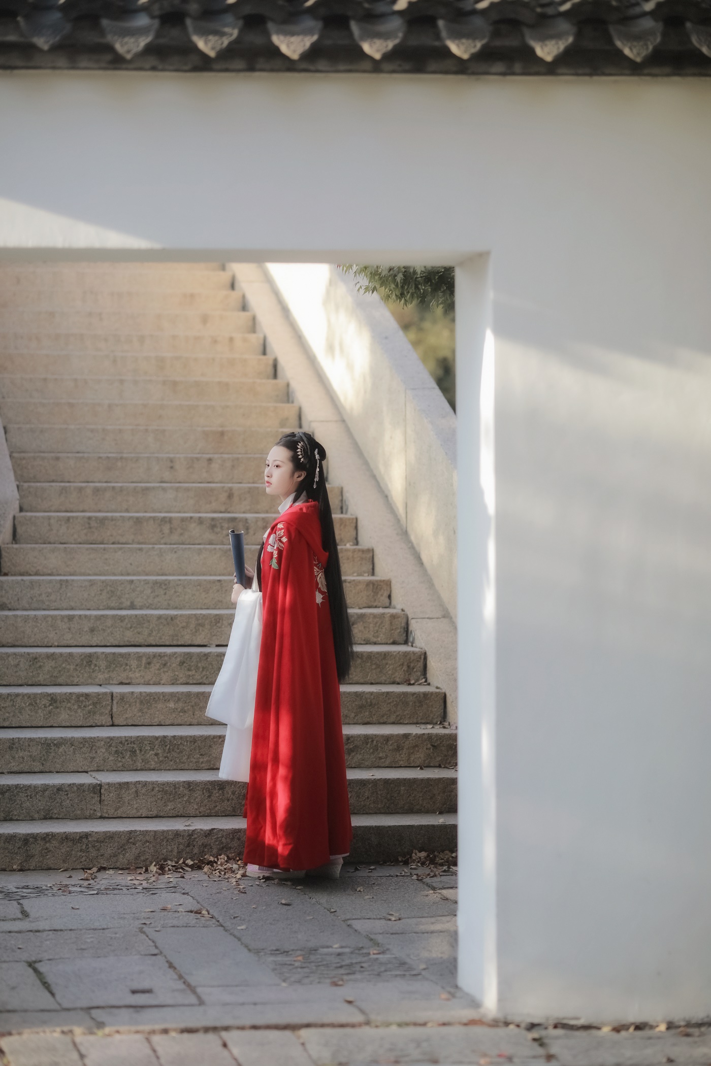 [YITUYU艺图语] 2022.06.21 秋意生何许 鱿鱼阿姨 [22P/494MB]