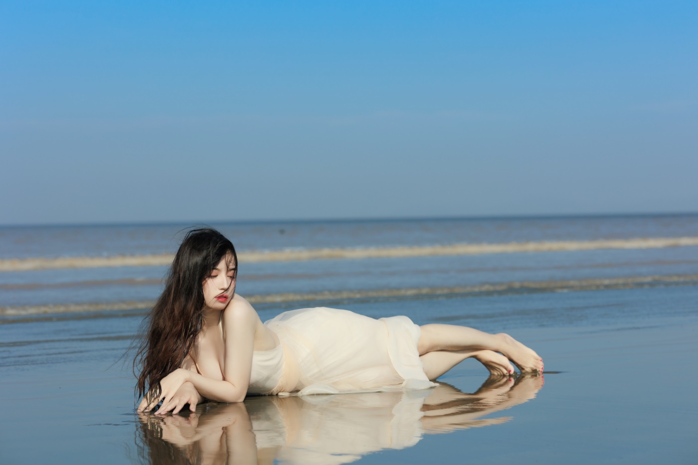 [YITUYU艺图语] 2022.06.23 听海 贰加六 [36P/350MB]