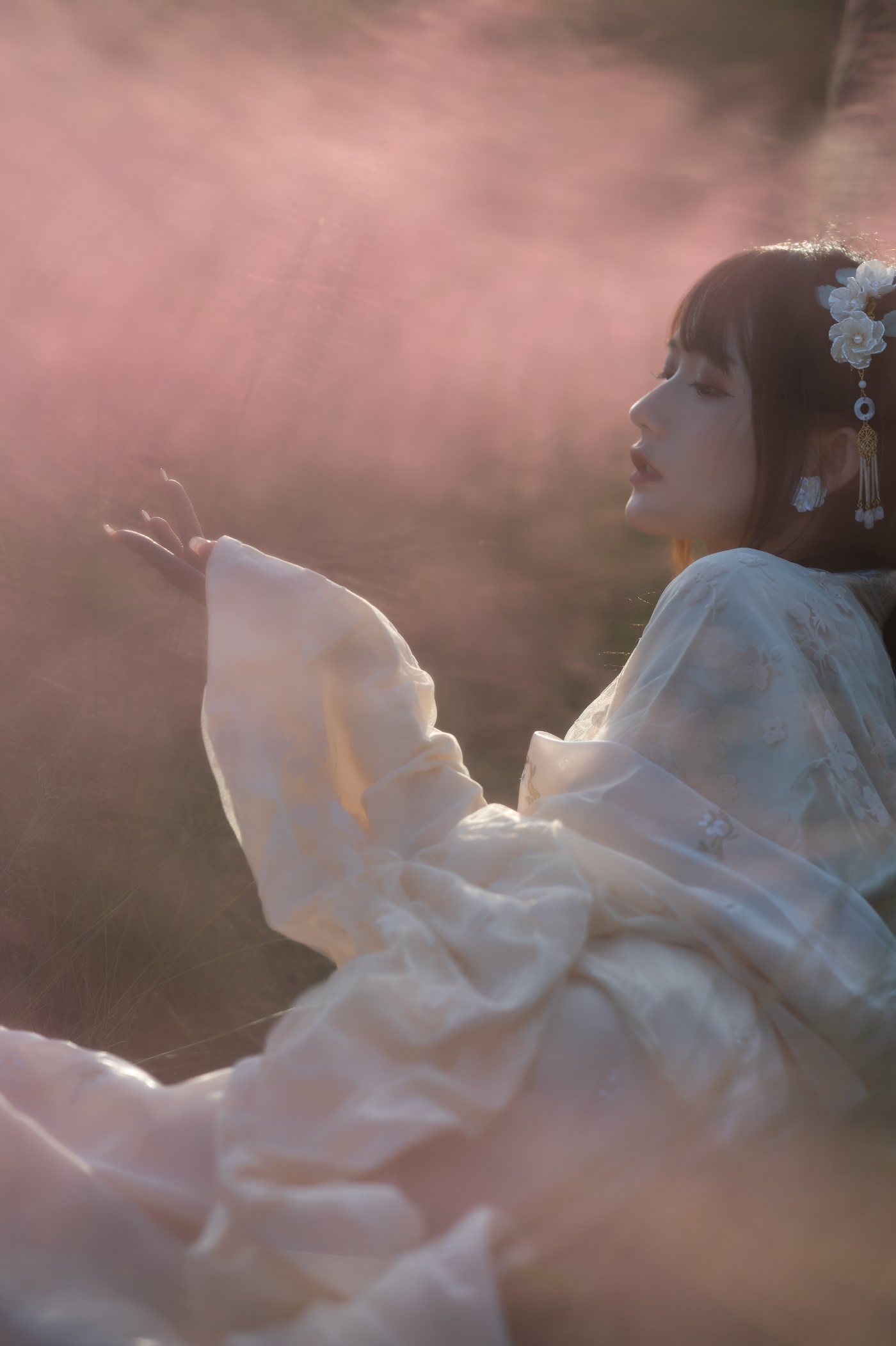 [YITUYU艺图语] 2022.06.26 秋风动情 兔子Zzz不吃胡萝卜 [28P/277MB]