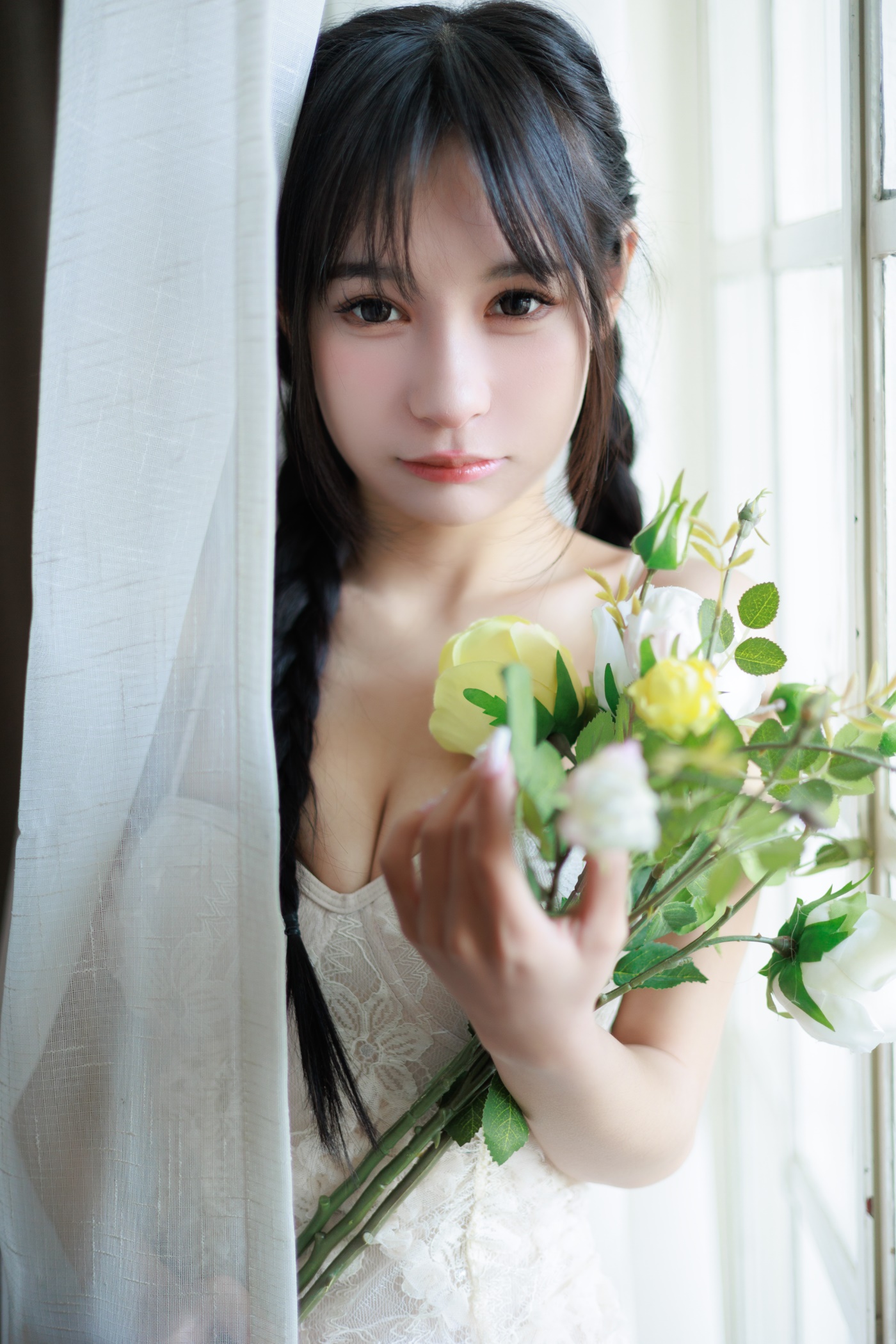 [YITUYU艺图语] 2022.06.25 花季 蛋蛋 [32P/326MB]