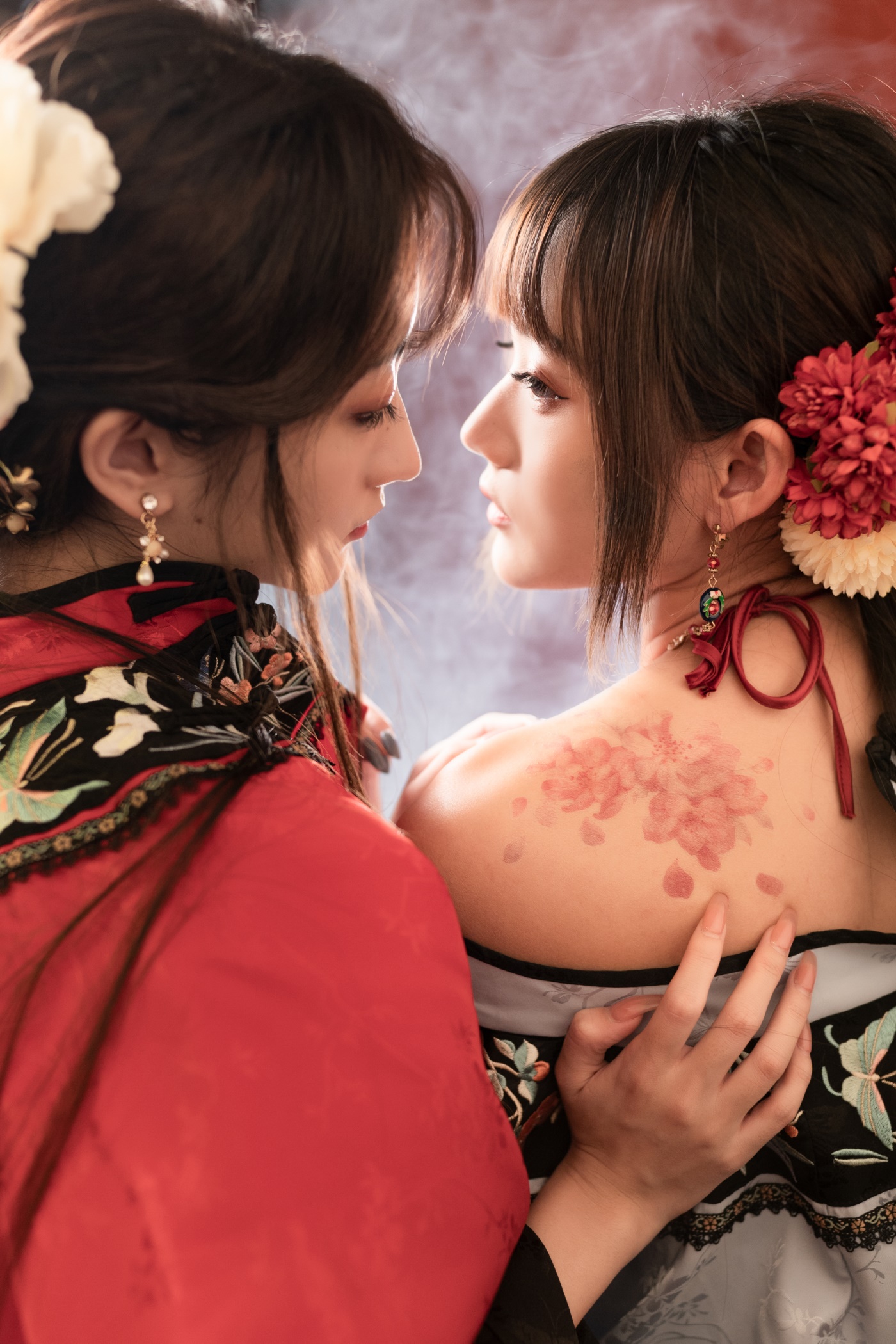 [YITUYU艺图语] 2022.06.30 深闺 兔子Zzz不吃胡萝卜 [32P/312MB]