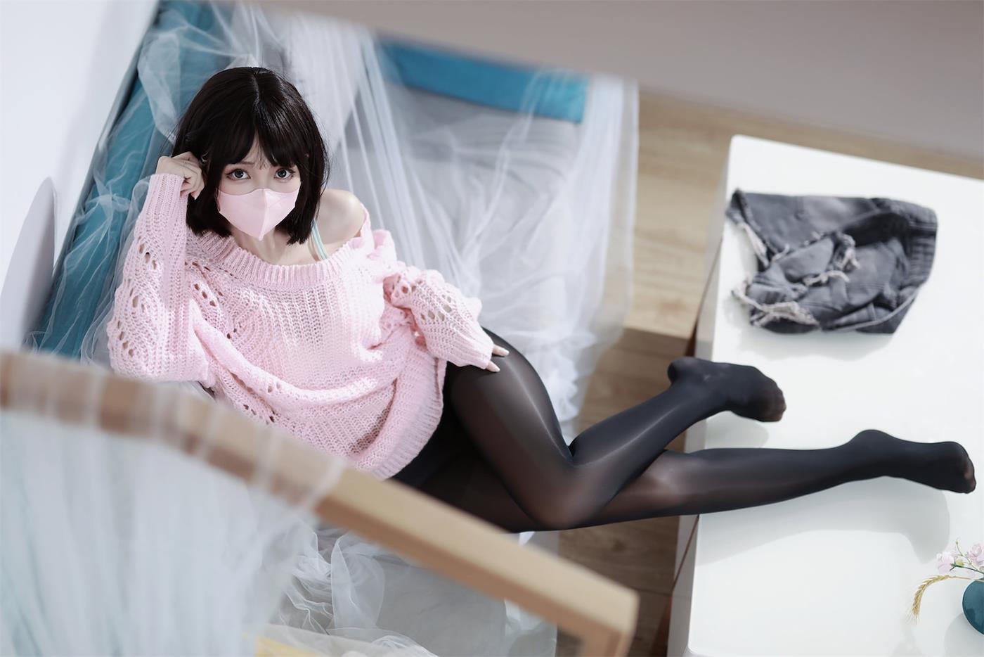 摄影博主@洛桑w伊梓 升玖老师毛衣 [40P/172MB]