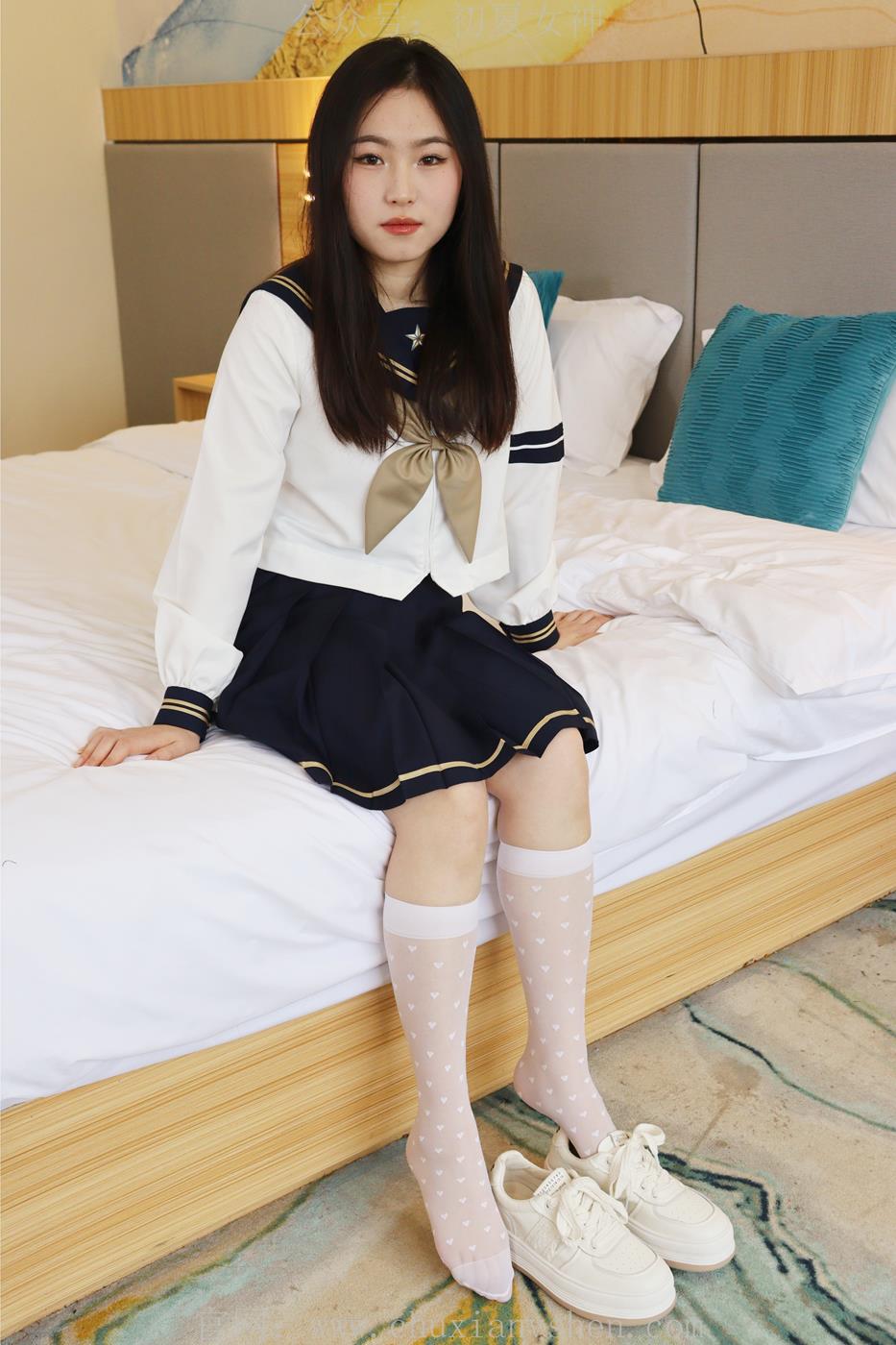 初夏女神 NO.017 水吉 M码水手服搭配37码运动鞋[122P/1V/8.22GB]