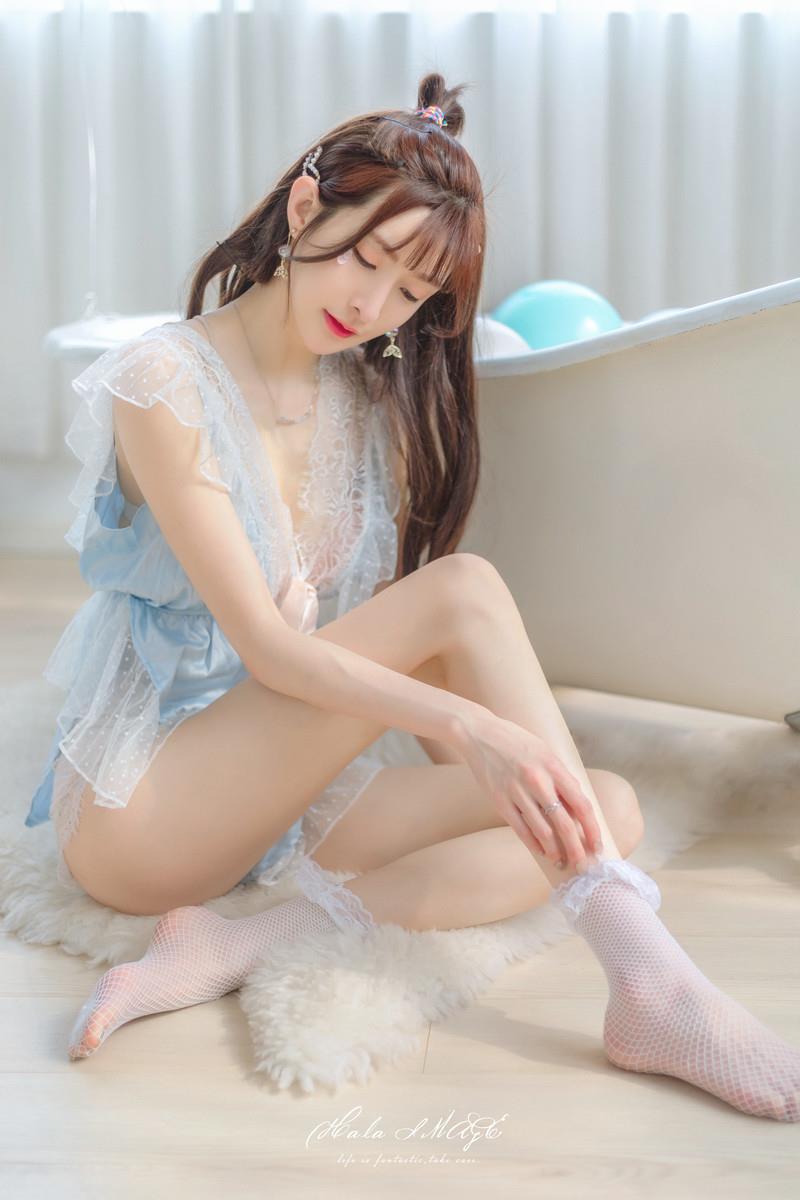 网紅Coser@王羽杉 雷丝连体比基尼[39P/7MB]