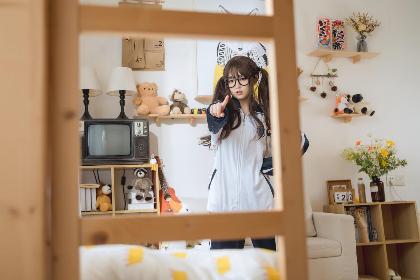 颜值博主@神沢永莉 家庭作业 [73P/501M]