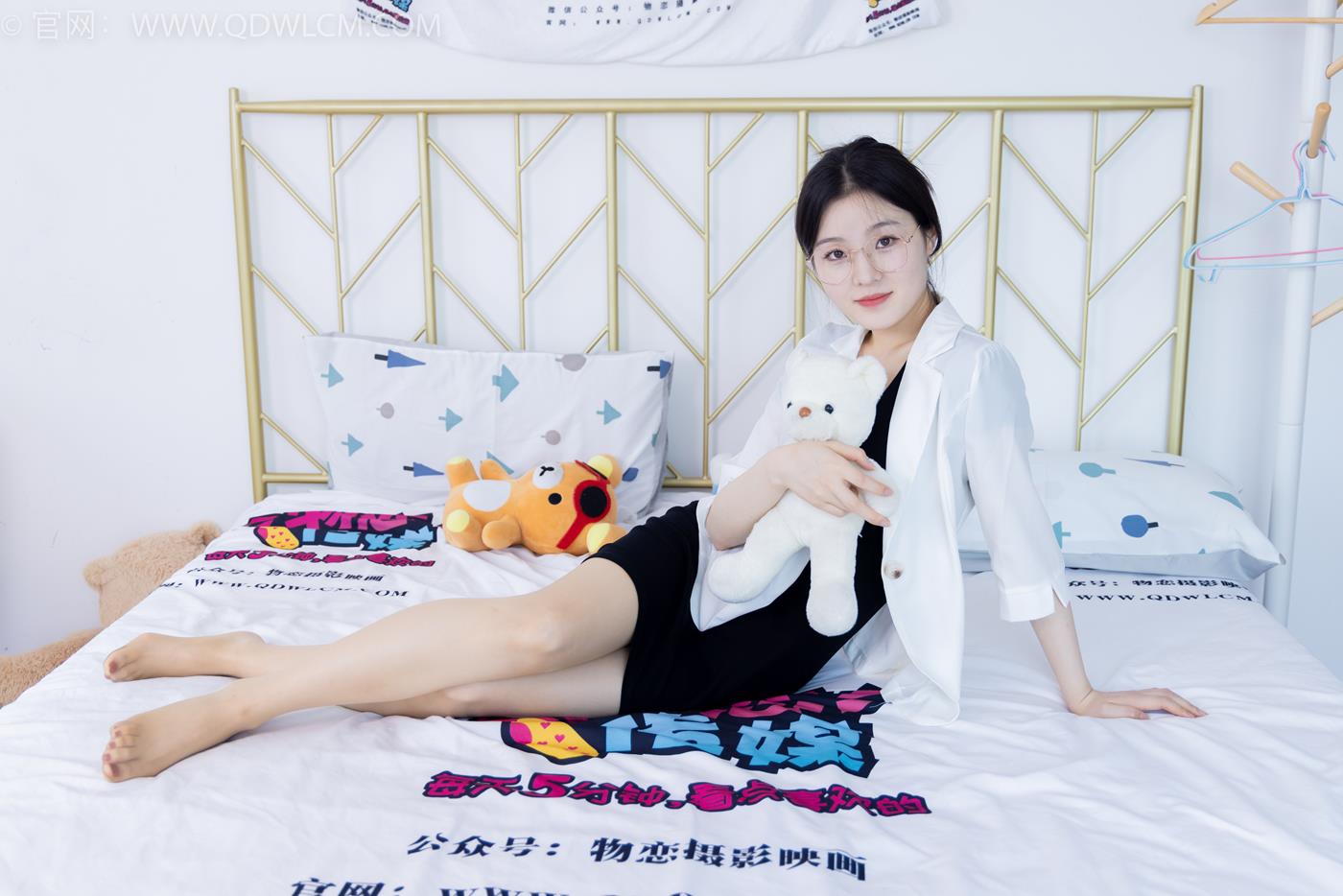 物恋传媒 NO.1649 青柠-千与千寻[162P/1V/3.73GB]