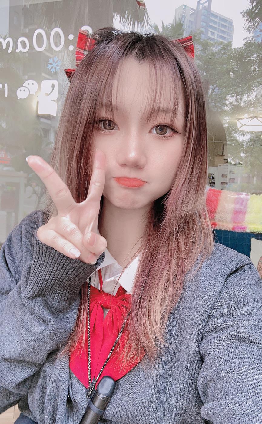 柒柒要乖哦 - 微密圈[347P/15V/354MB]