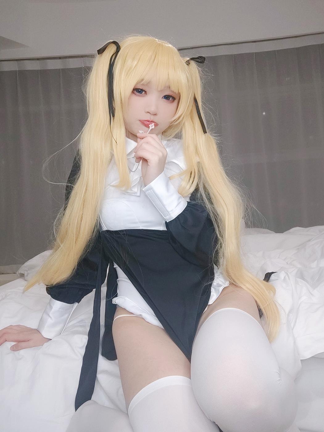 颜值博主@神沢永莉 英梨梨修女自拍 [129P/216M]