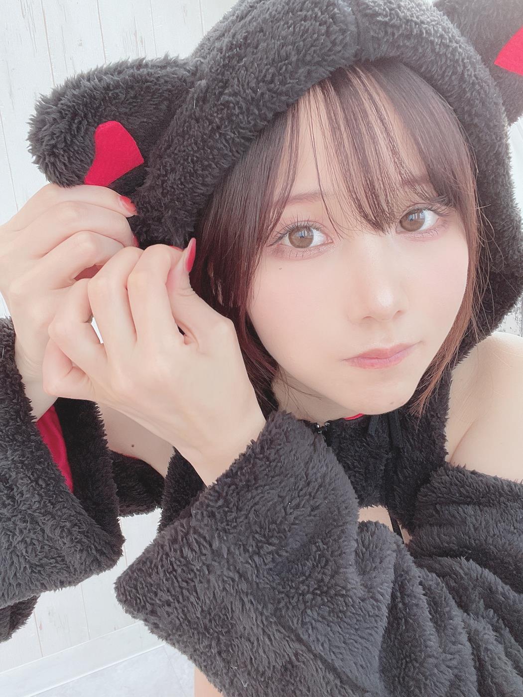 网紅Coser@けん研(けんけん) Fantia-2021年11月合辑[125P/2V/M]