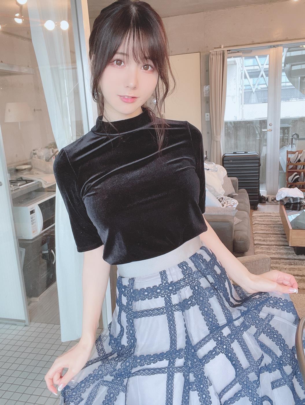 网紅Coser@けん研(けんけん) Fantia-2021年9月合辑[109P/2V/427M]