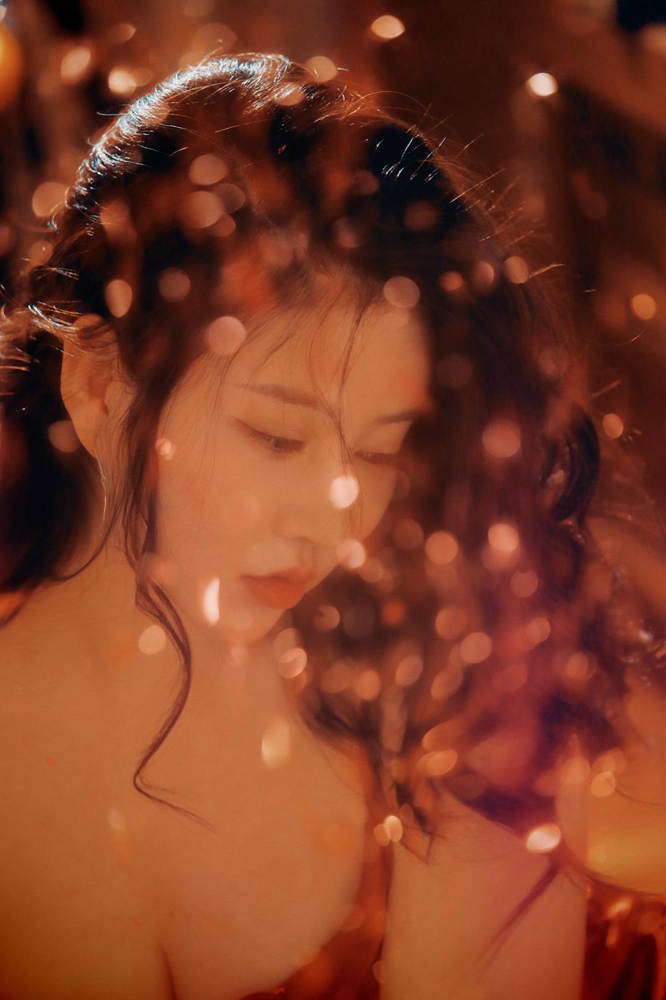 人气美女@年年nnian 落日蔷薇[30P/383M]