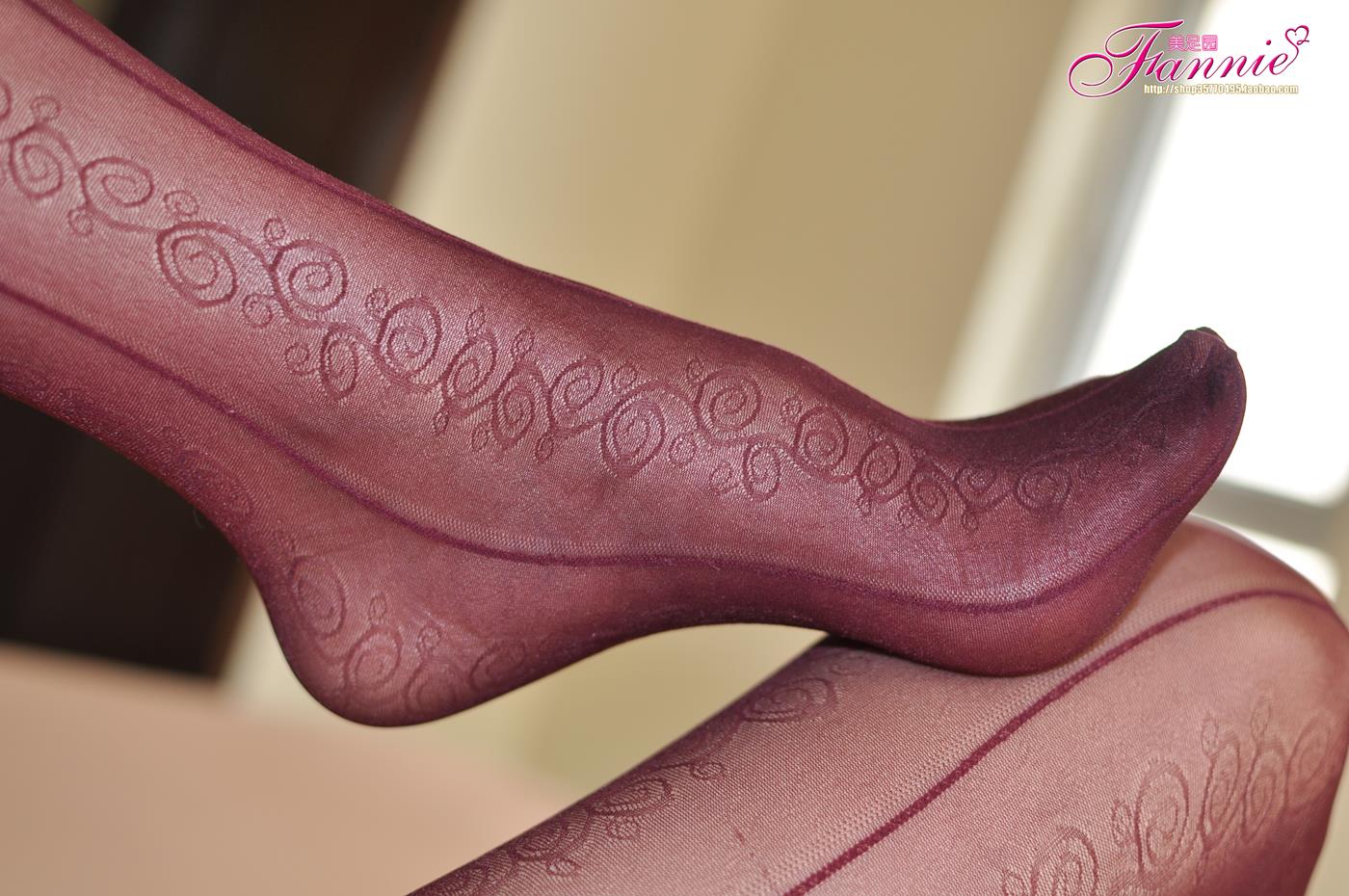 Fannie芬妮每足园 No.165 花丝特辑 [47P/147MB]