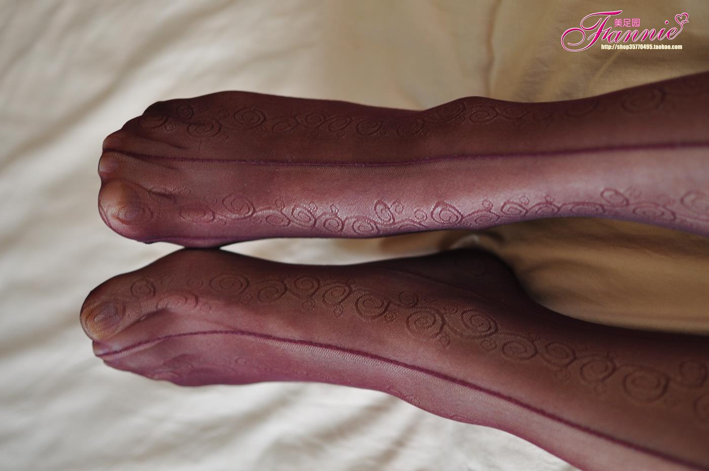 Fannie芬妮每足园 No.165 花丝特辑 [47P/147MB]