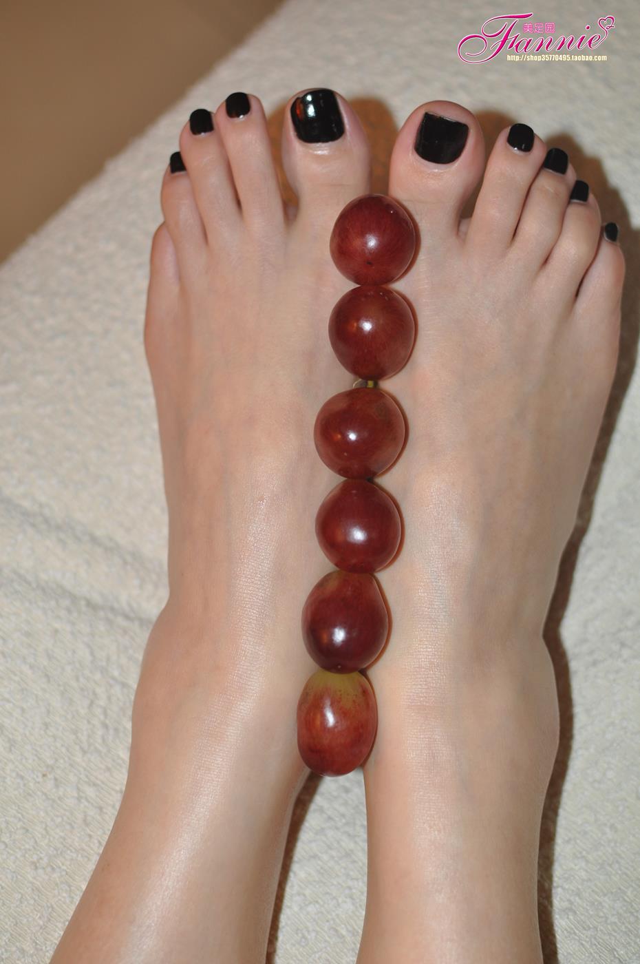 Fannie芬妮每足园 No.152 果香甜美3 [58P/140MB]