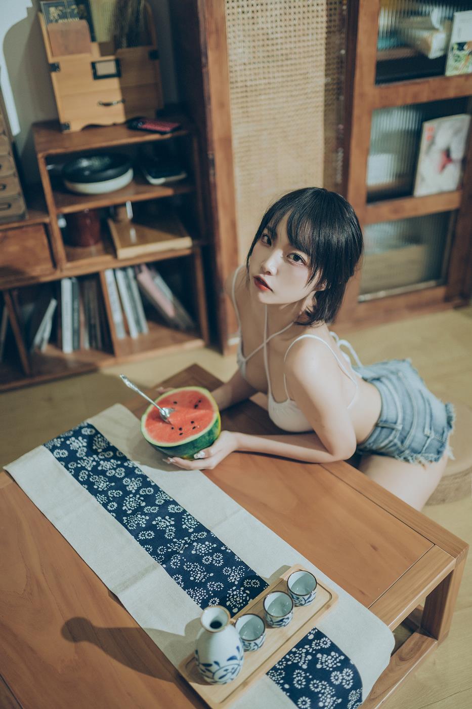 二佐Nisa - 夏日甜蜜[50P/1.31GB]