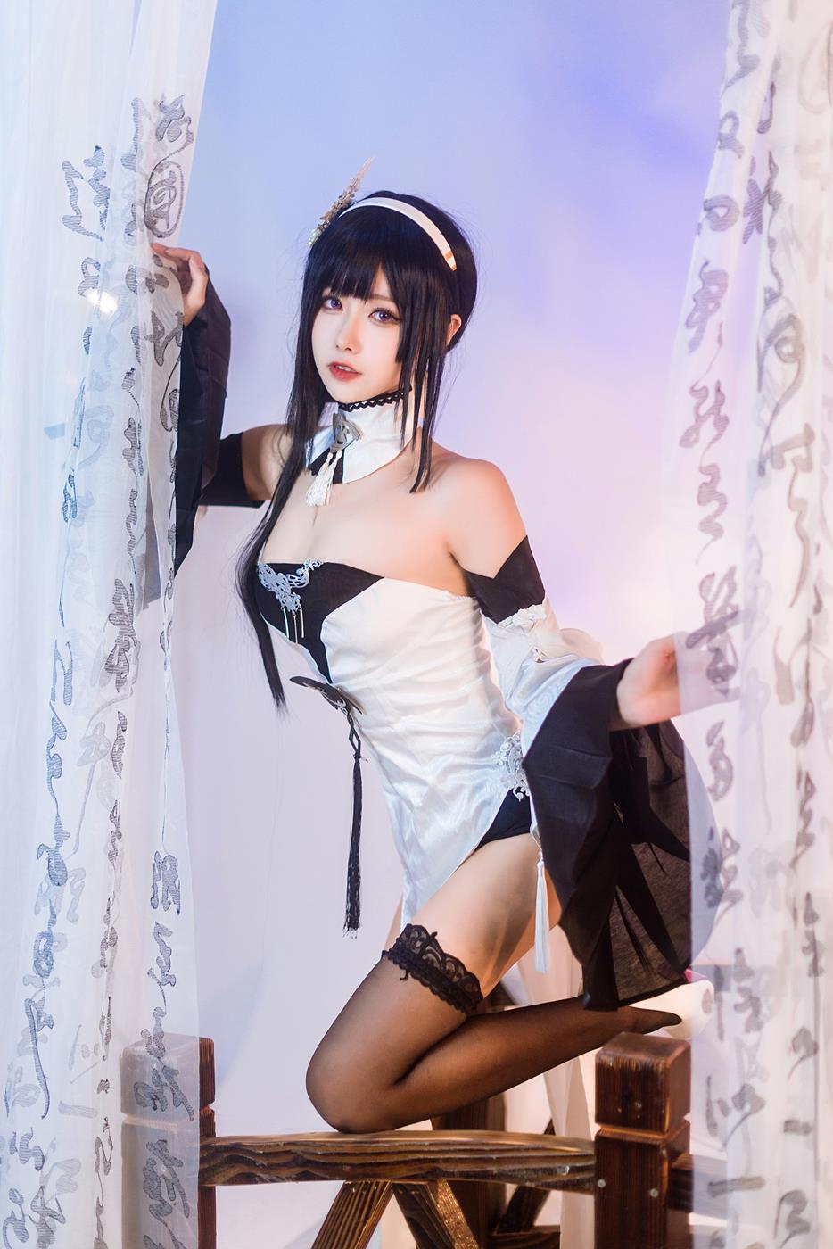 Momoko葵葵 - 碧蓝航线镇海 奇奢花苑[24P/52MB]