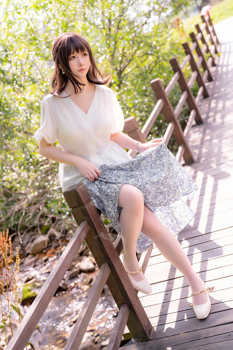 星之迟迟  户外 多云转晴[46P/305MB]