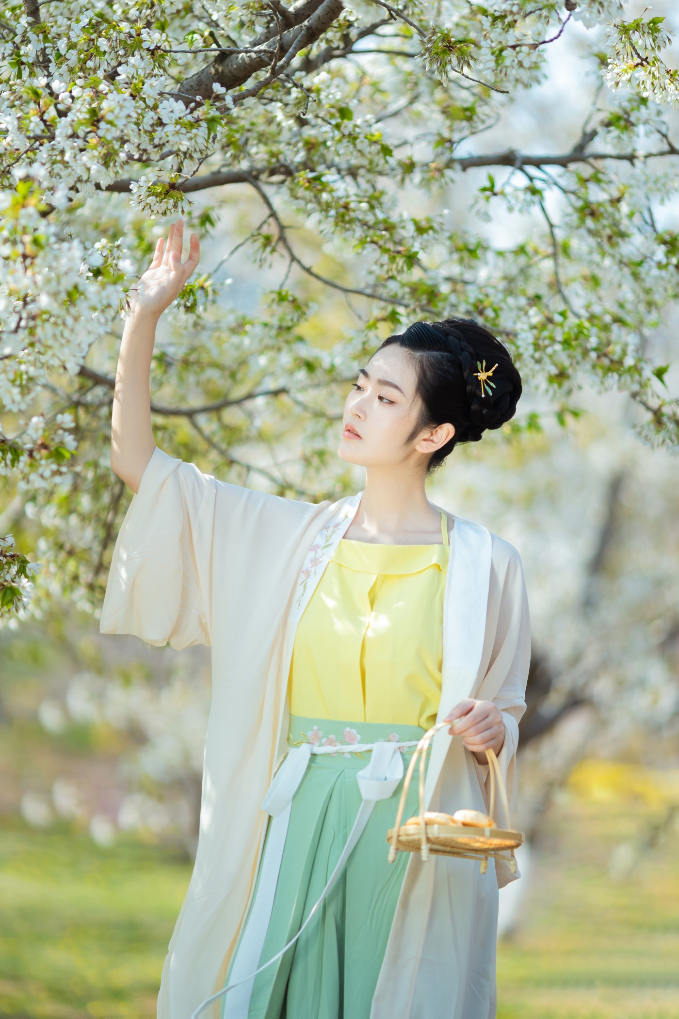 [YITUYU艺图语] 2022.07.06 樱花开 是MiN呀 [22P/206MB]