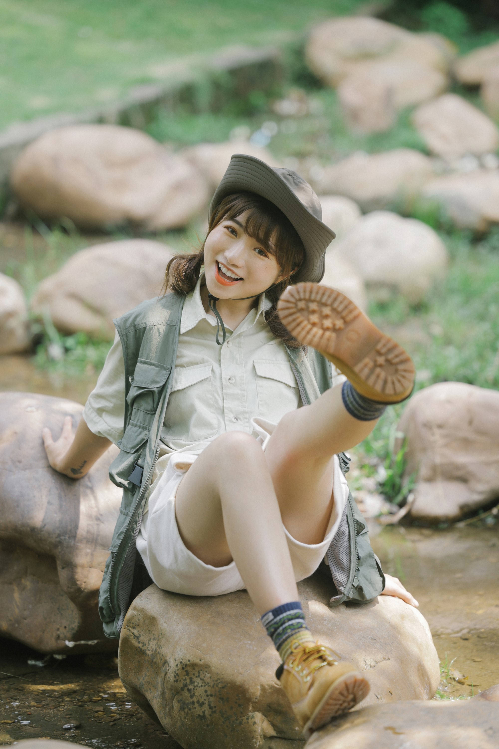 [YITUYU艺图语] 2022.07.08 夏日露营 蓝胖子- [34P/249MB]
