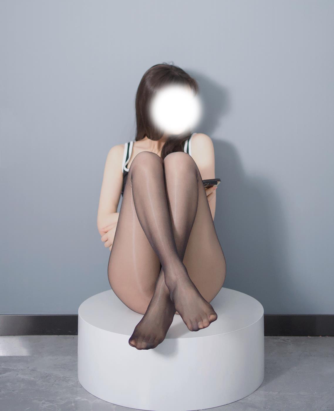 禅院熏 - 油光黑丝[39P/322MB]