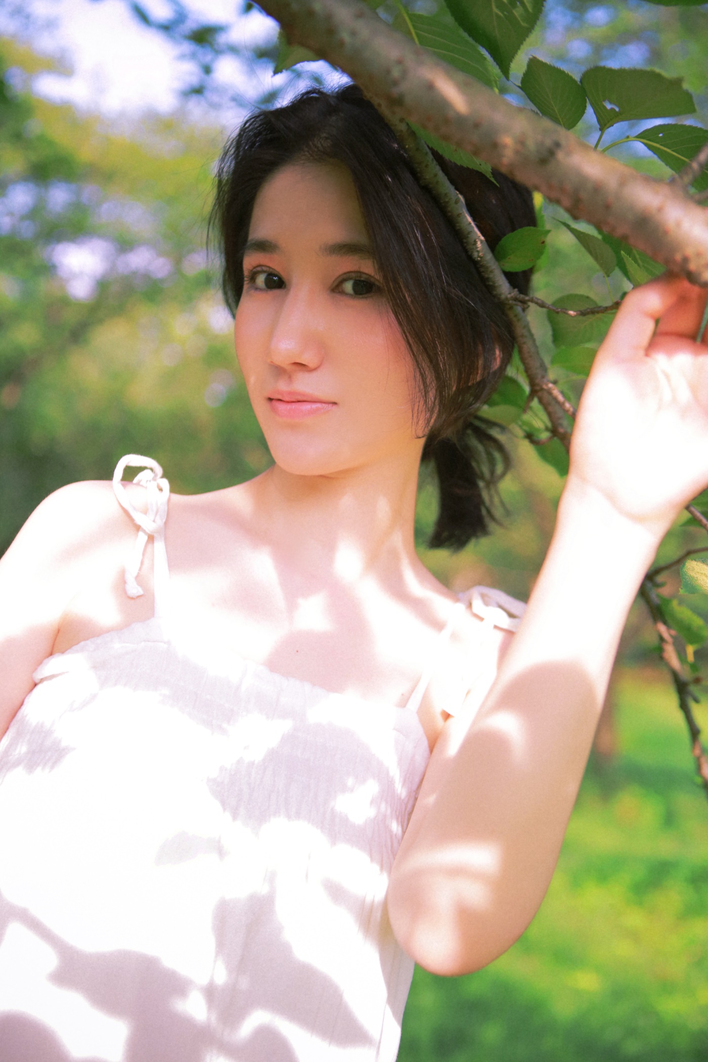 [YITUYU艺图语] 2022.06.30 仲夏倾情 倩 [32P/271MB]