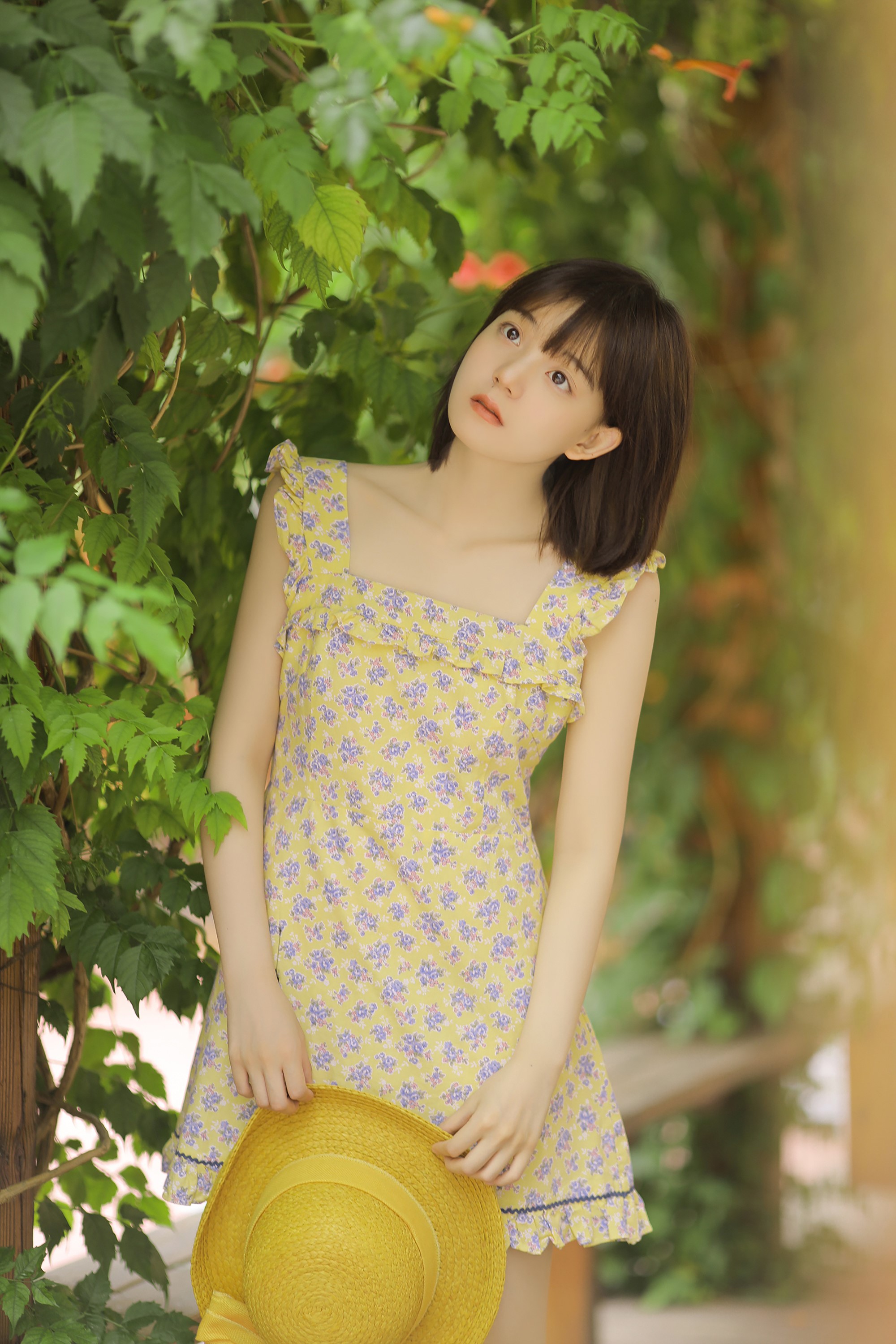 [YITUYU艺图语] 2022.07.06 悠悠夏日长 不知秃 [20P/75MB]