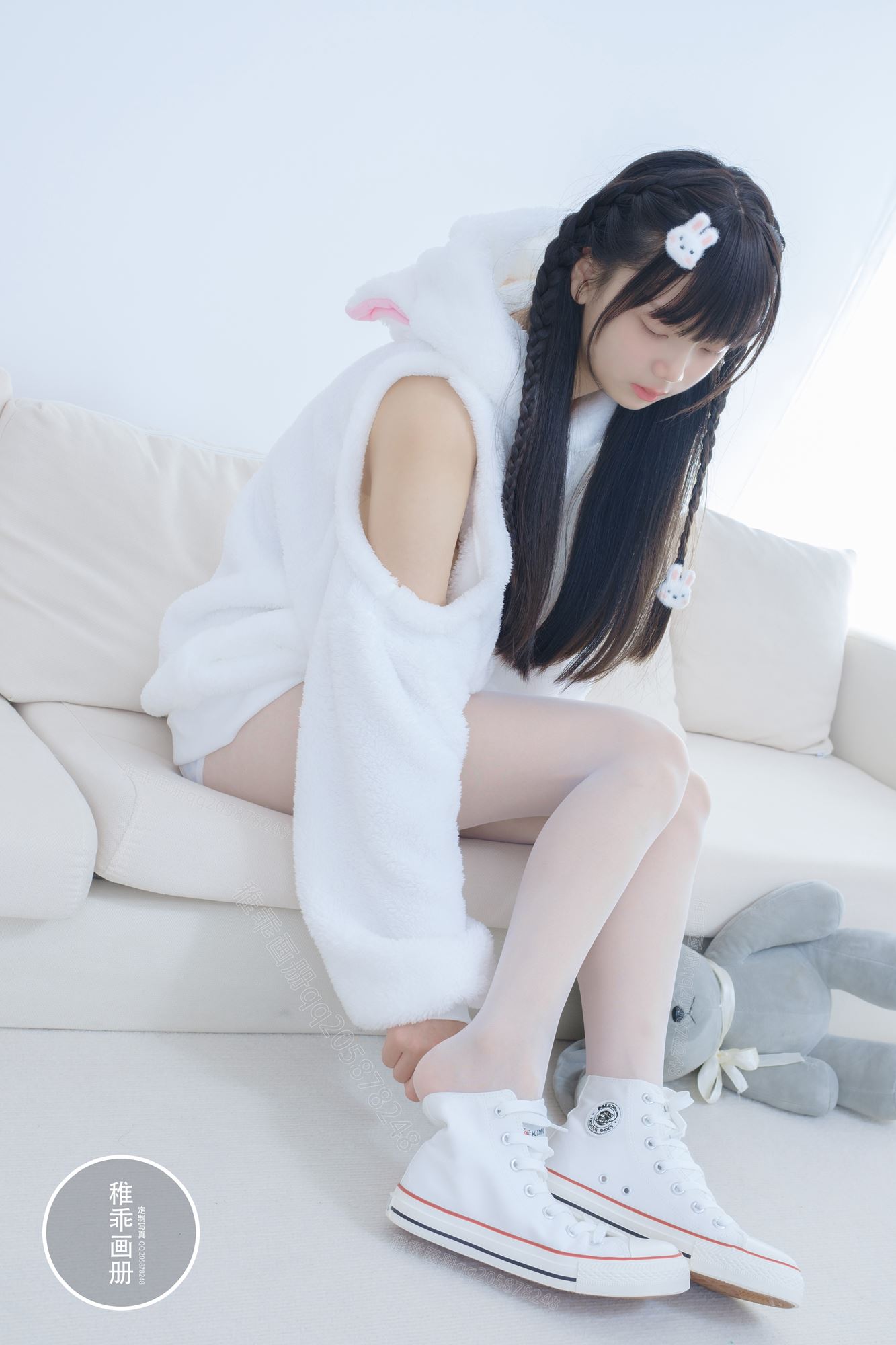 柴系小乖(稚乖画册) - 晴空 夜夜 白丝双马尾[80P/1V/1.85GB]