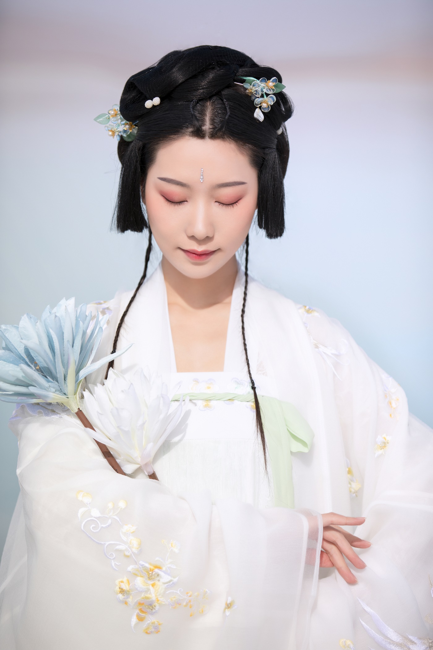 [YITUYU艺图语] 2022.07.05 云霄 木景抒 [22P/466MB]