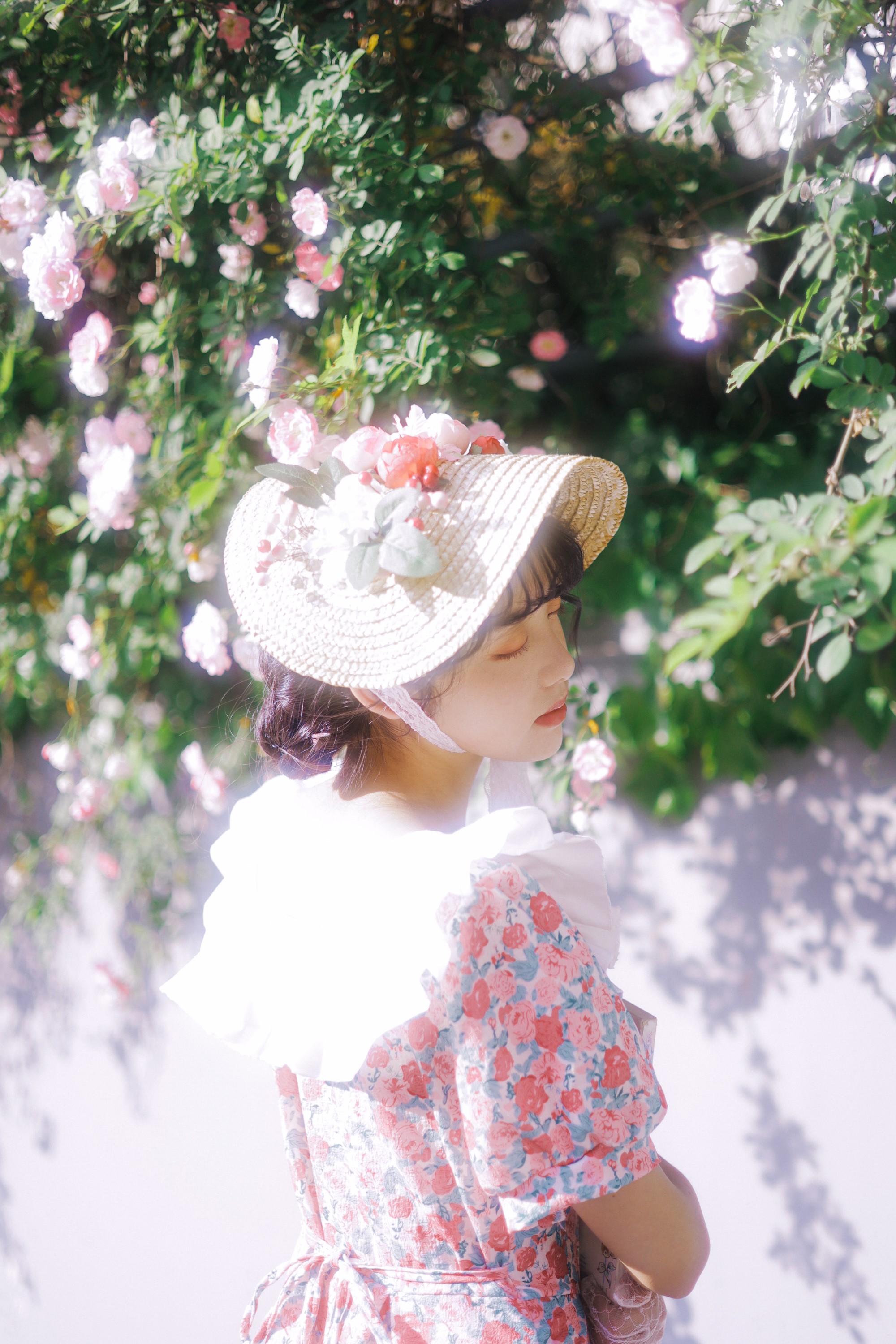 [YITUYU艺图语] 2022.07.07 少女花事 芊芊 [24P/188MB]