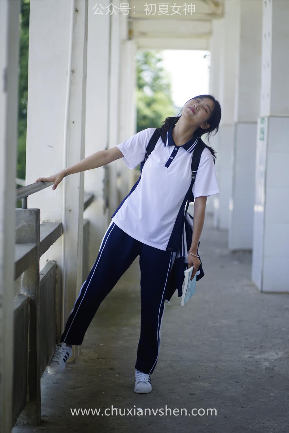 初夏女神 NO.027 点点 旧梦青春[172P/1V/6.61GB]