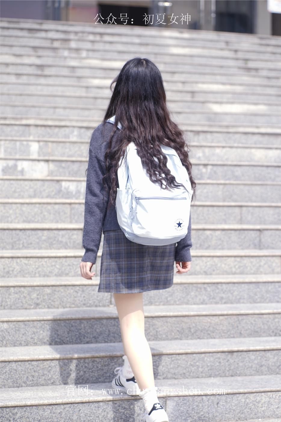 初夏女神 NO.034 欢欢 新晋学妹-校园游览[158P/1V/5.64GB]