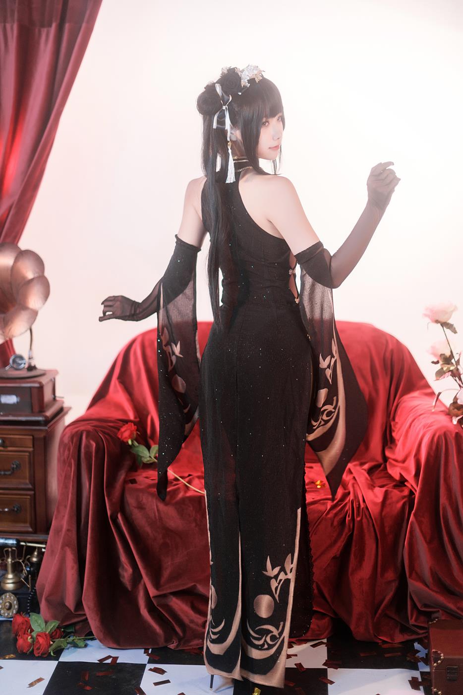 Momoko葵葵 - 碧蓝航线镇海 奇奢花苑[24P/52MB]