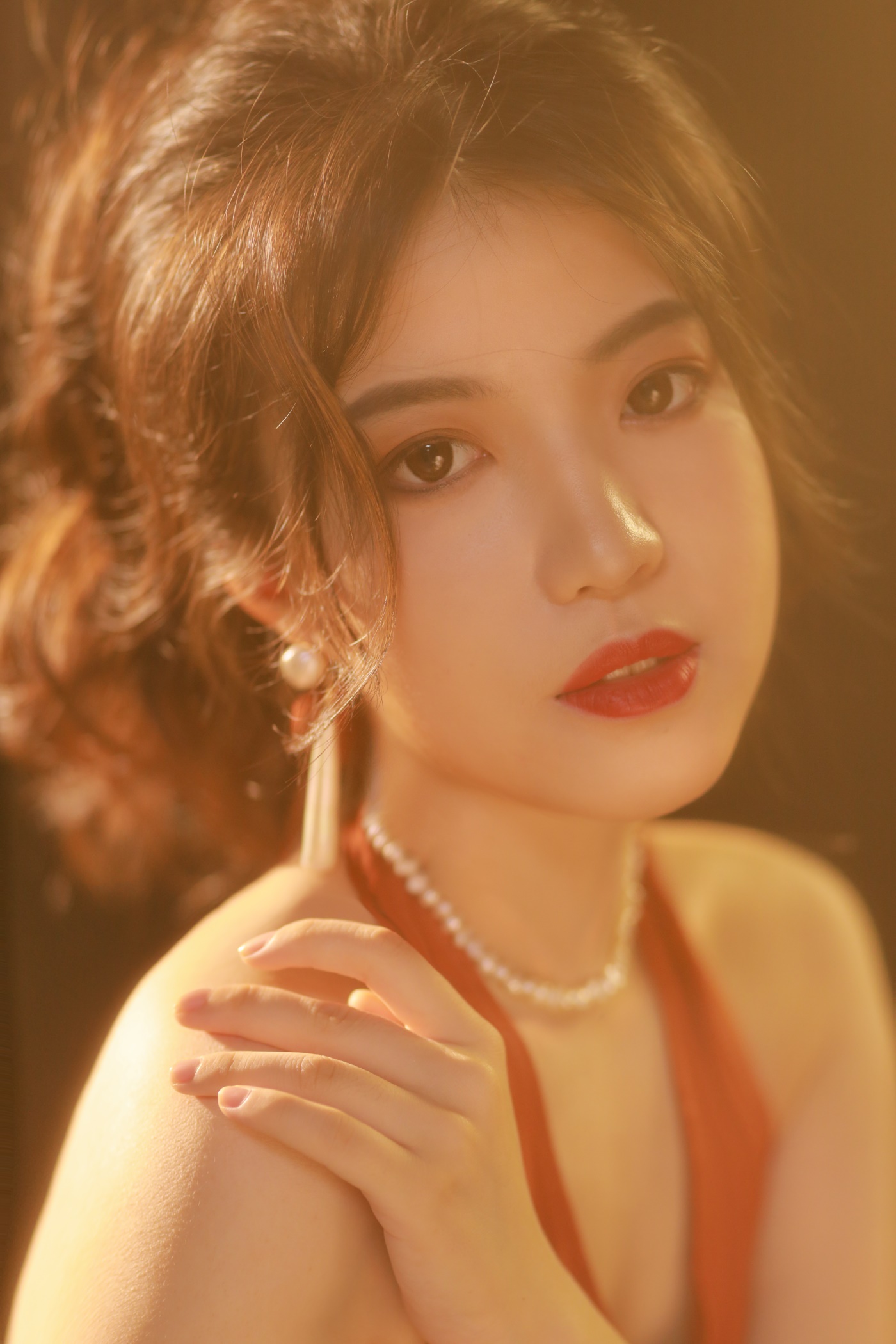 [YITUYU艺图语] 2022.07.02 情人 我超白_ [33P/355MB]