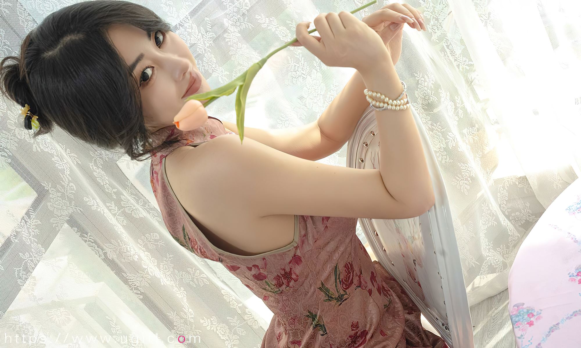 [爱尤物]2023 NO.2662 故事的谜底 穆菲菲[35P/84MB]