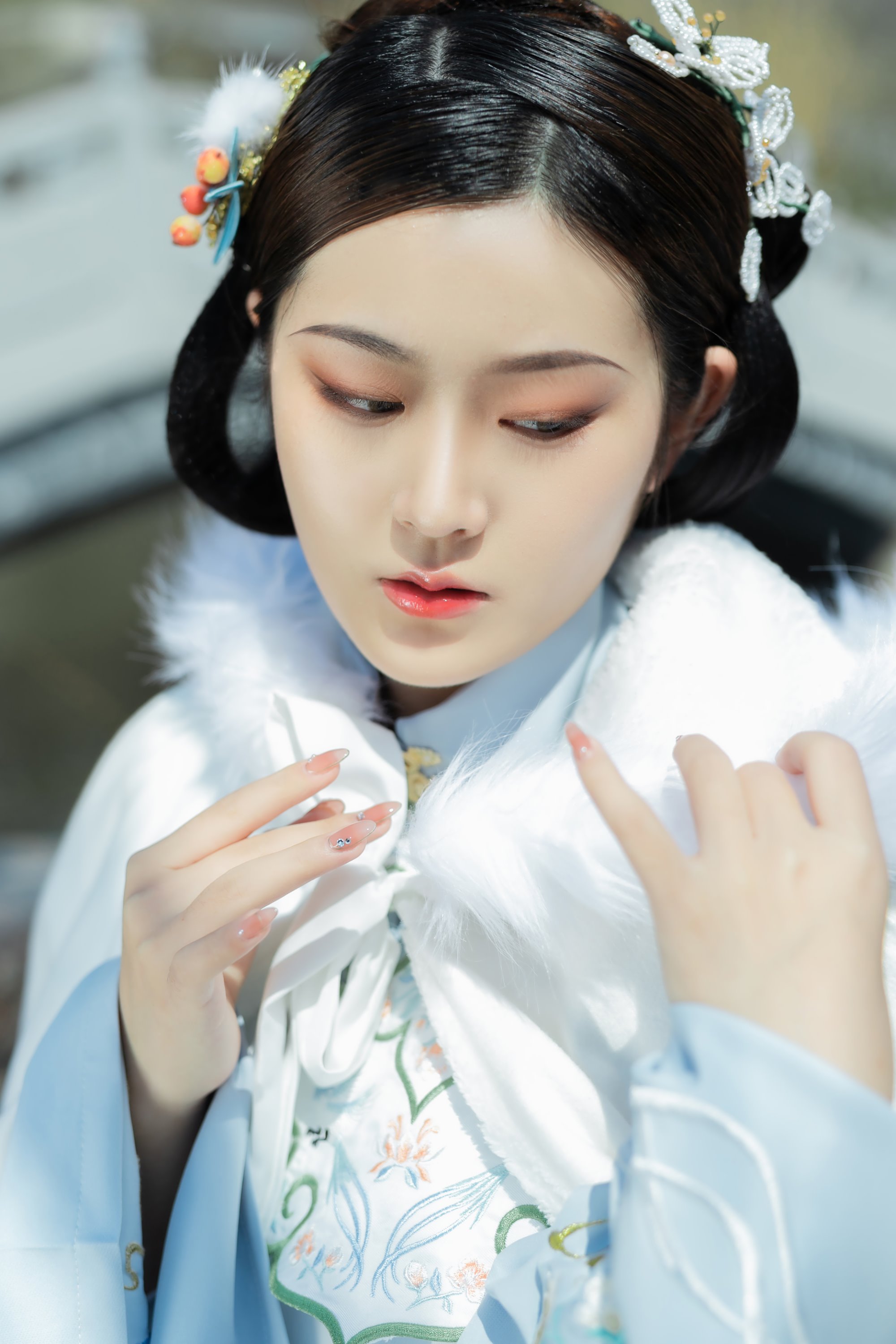 [YITUYU艺图语] 2022.07.11 游园 是MiN呀 [32P/215MB]