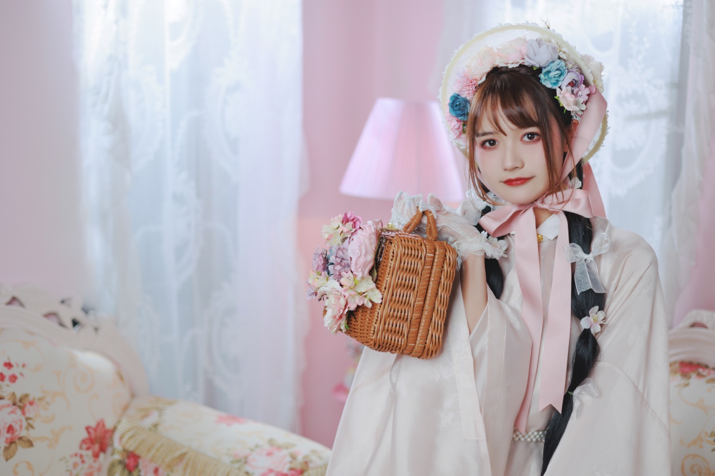 [YITUYU艺图语] 2022.07.01 明公主的茶会 兔子Zzz不吃胡萝卜 [36P/411MB]