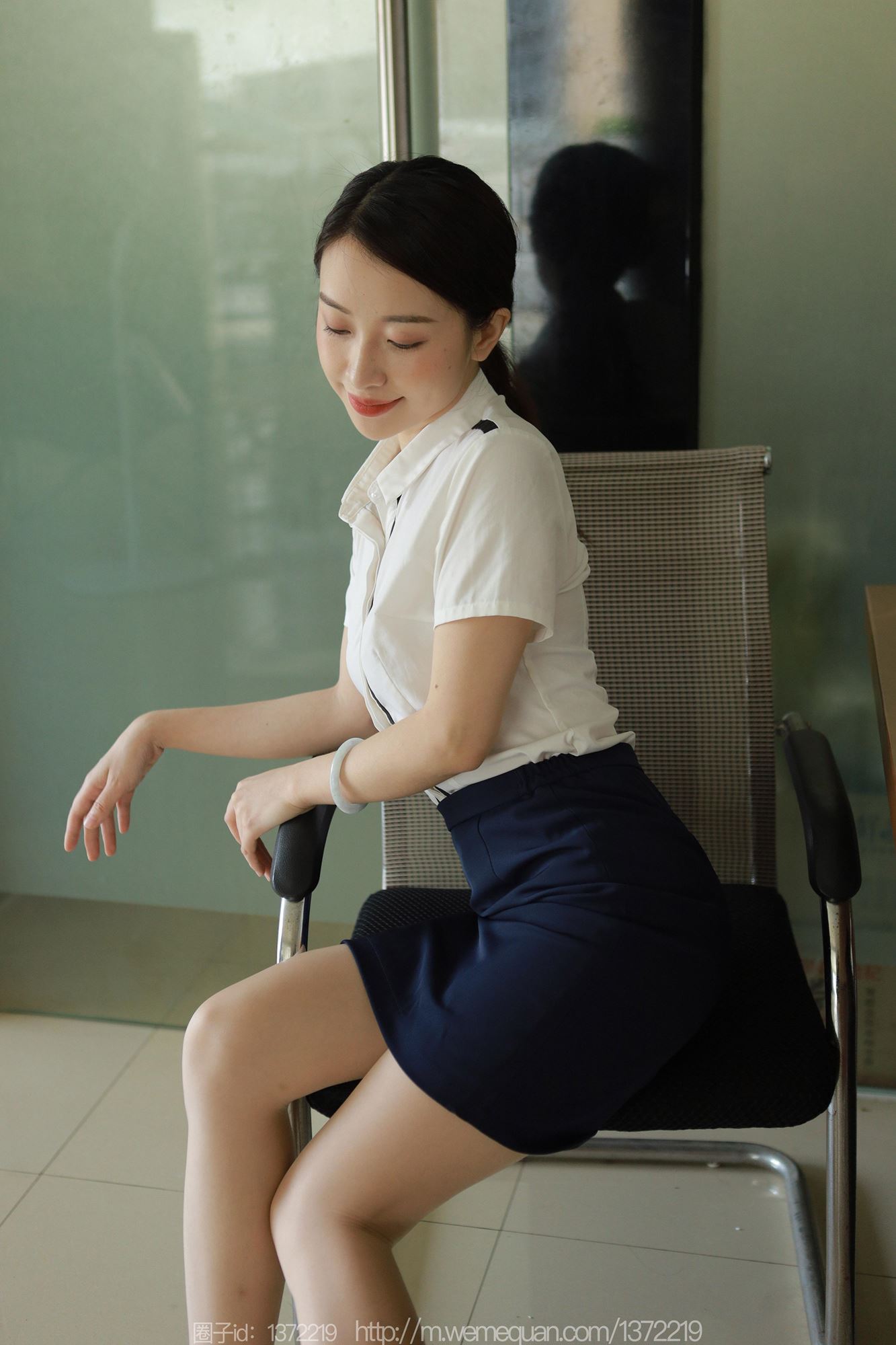 [IESS异思趣向] 2023.05.20 丝享家1456：小婕《桌上的交易》[89P/86MB]