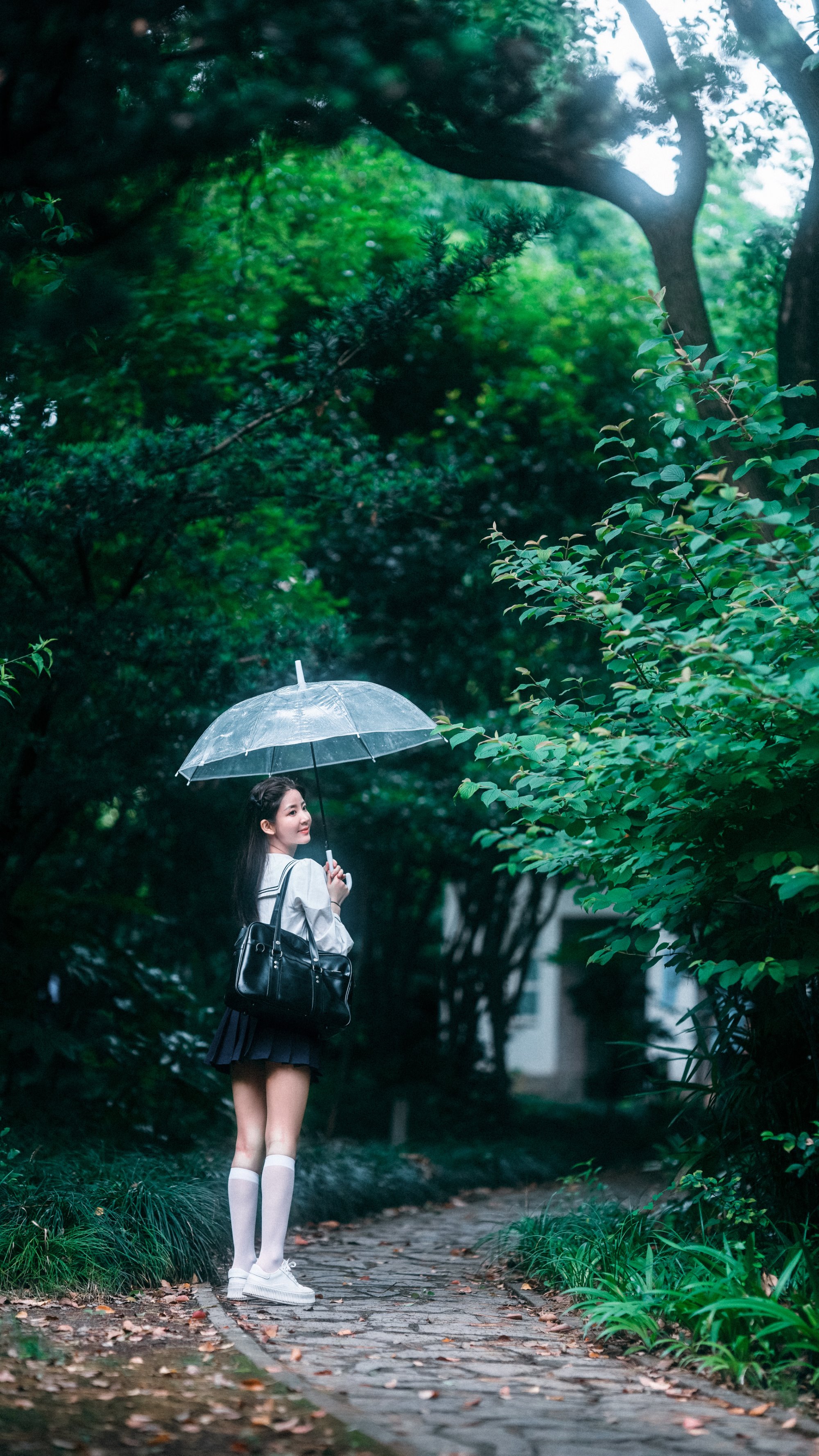 [YITUYU艺图语] 2022.07.12 初夏 琳儿 [39P/503MB]