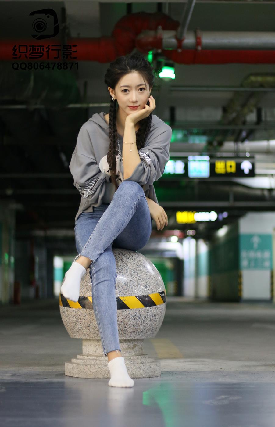 [织梦映像]NO.026 地下车库-光影交错的人生[250P/5V/10.8GB]