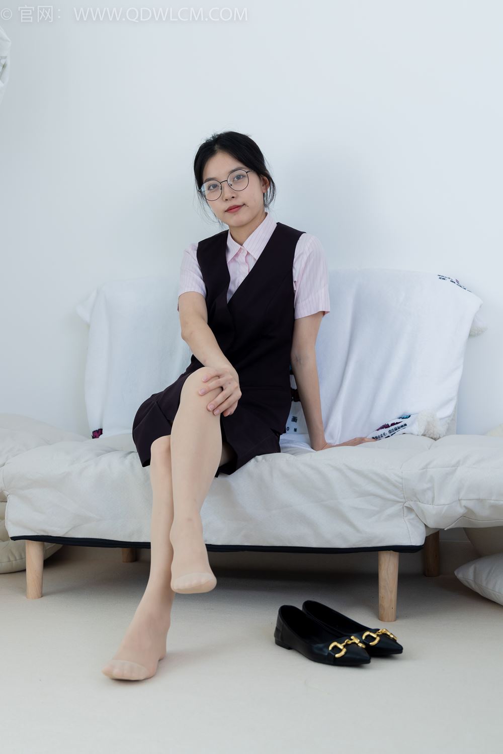 物恋传媒 NO.1688 茯苓-桂花开了[172P/1V/3.91GB]