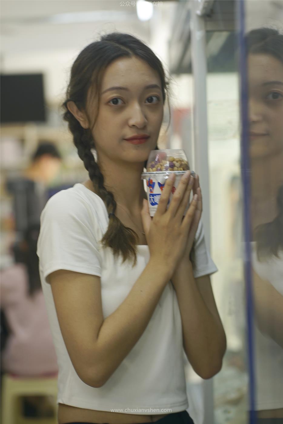 初夏女神 NO.033 依依 邻家女孩-毕业季[140P/1V/6.94GB]