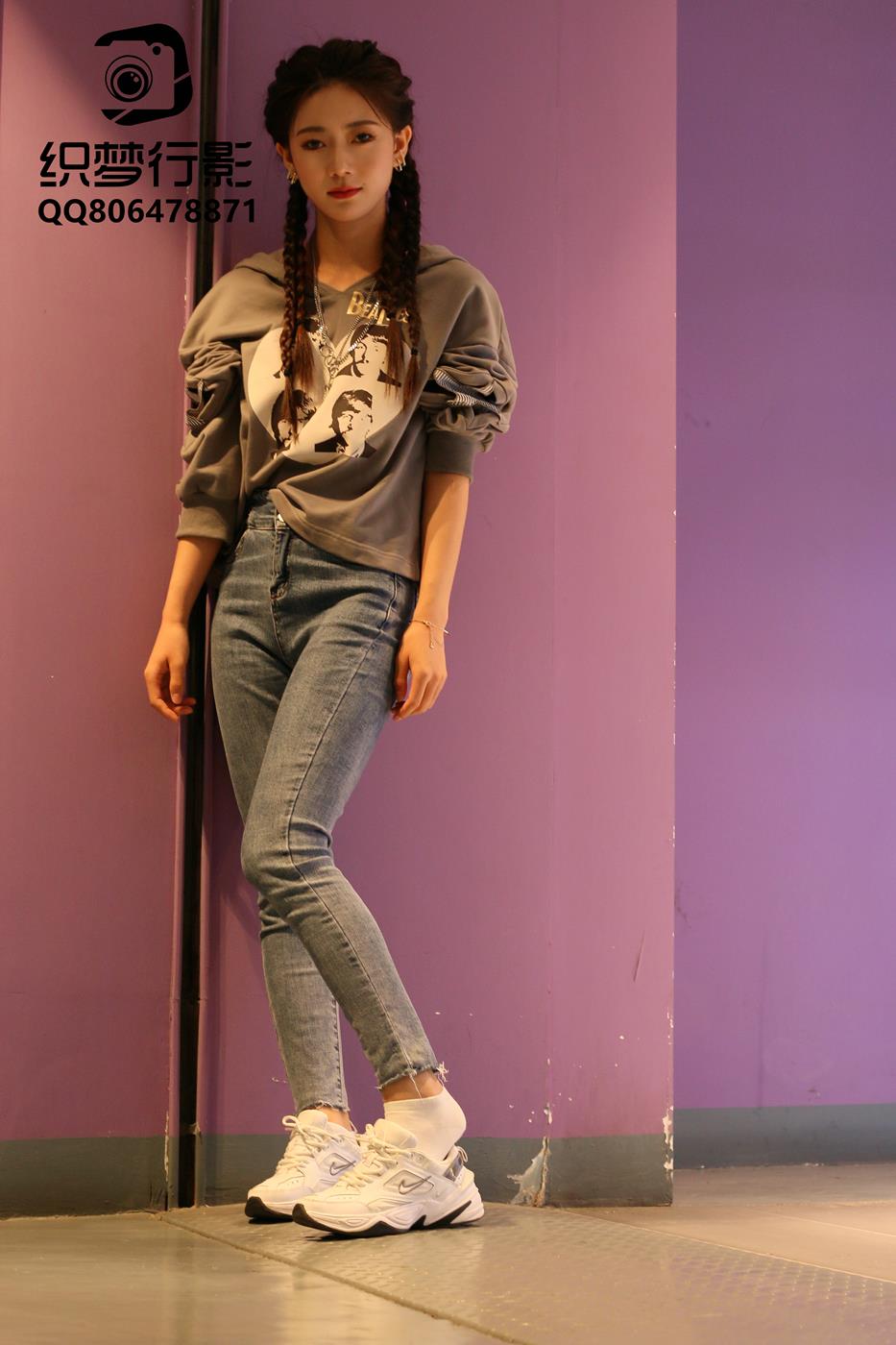 [织梦映像]NO.026 地下车库-光影交错的人生[250P/5V/10.8GB]